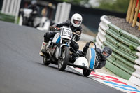 Vintage-motorcycle-club;eventdigitalimages;mallory-park;mallory-park-trackday-photographs;no-limits-trackdays;peter-wileman-photography;trackday-digital-images;trackday-photos;vmcc-festival-1000-bikes-photographs